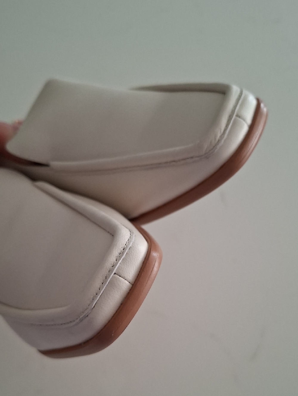 NWOT Bresley Cream/Ivory Leather Sling-back Mules/Loafer Heels (EU 40; US 9) - Picture 4 of 8
